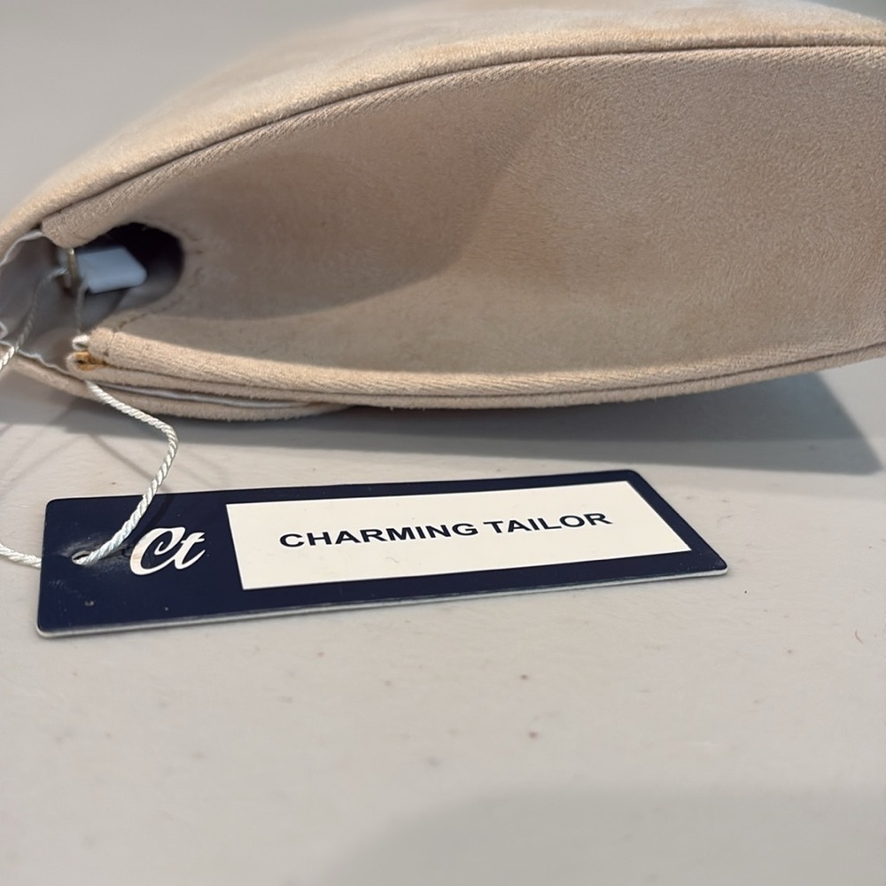 Charming Tailor - faux suede Cream Clutch bag / crossbody bag. Purse. NWT - Picture 6 of 13